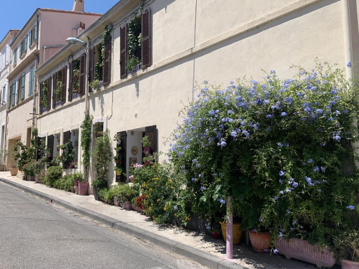 Appartement Atypique Cosy Entre Terre & Mer Marseille Exterior photo